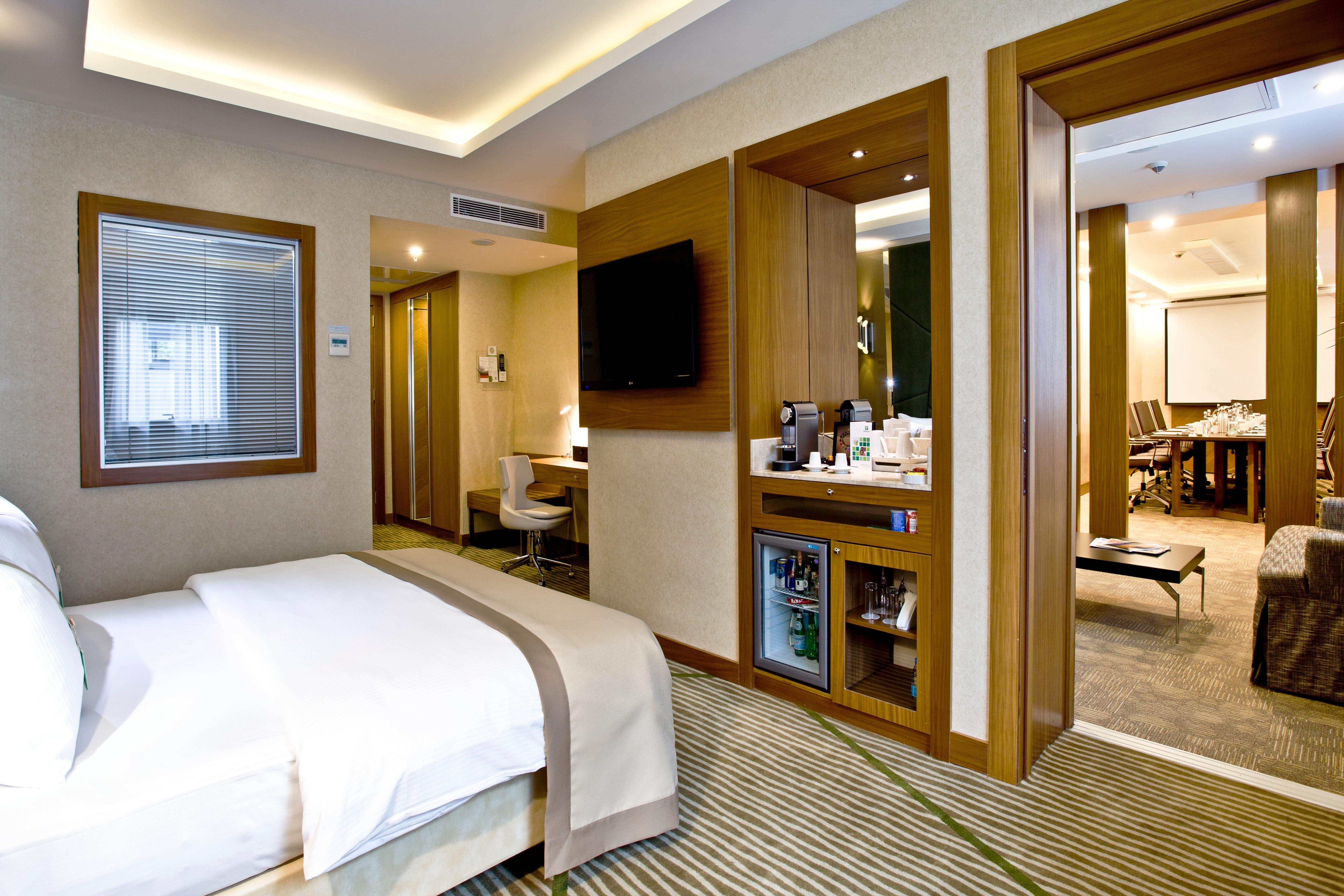 Holiday Inn Gaziantep By Ihg Ngoại thất bức ảnh