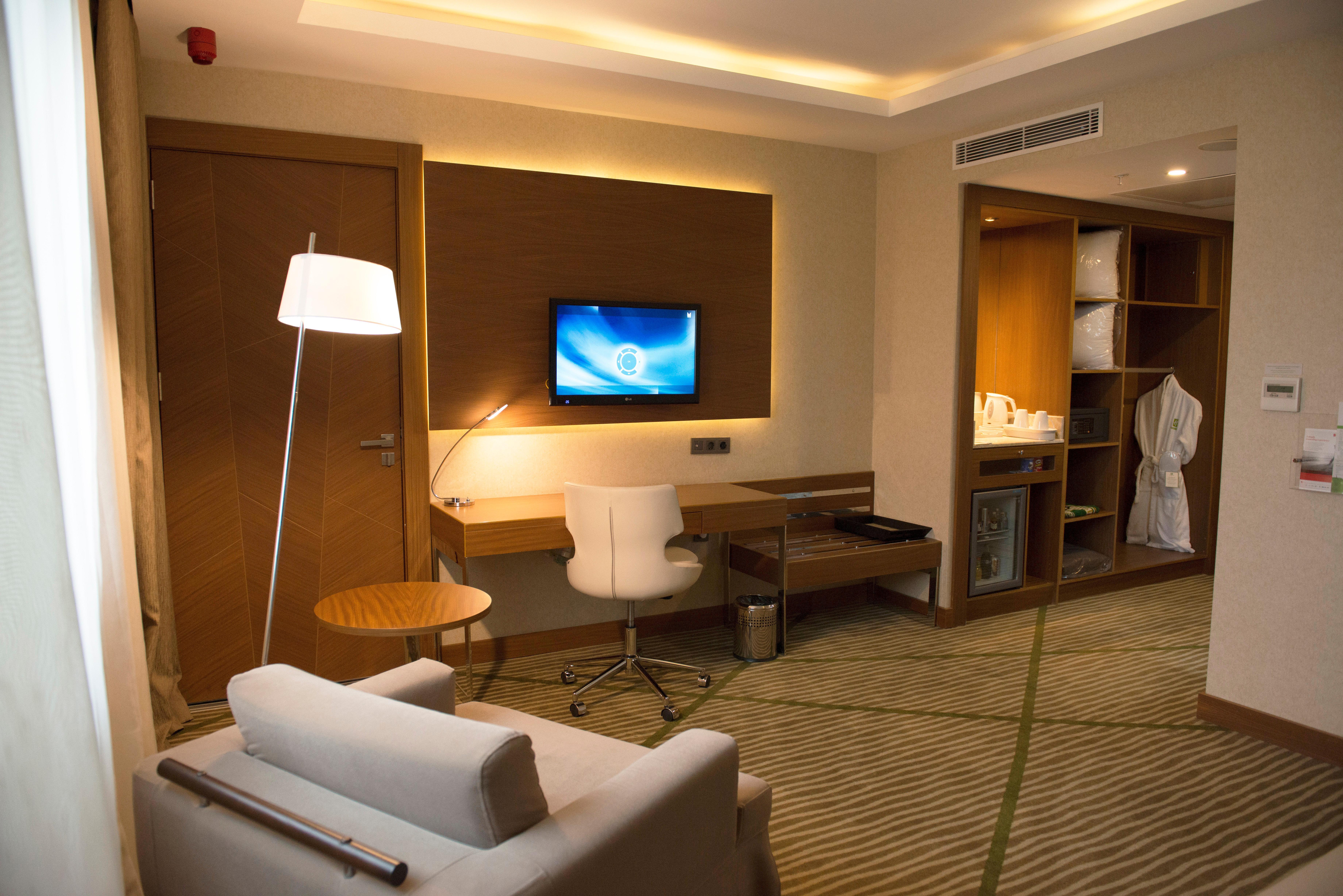 Holiday Inn Gaziantep By Ihg Ngoại thất bức ảnh
