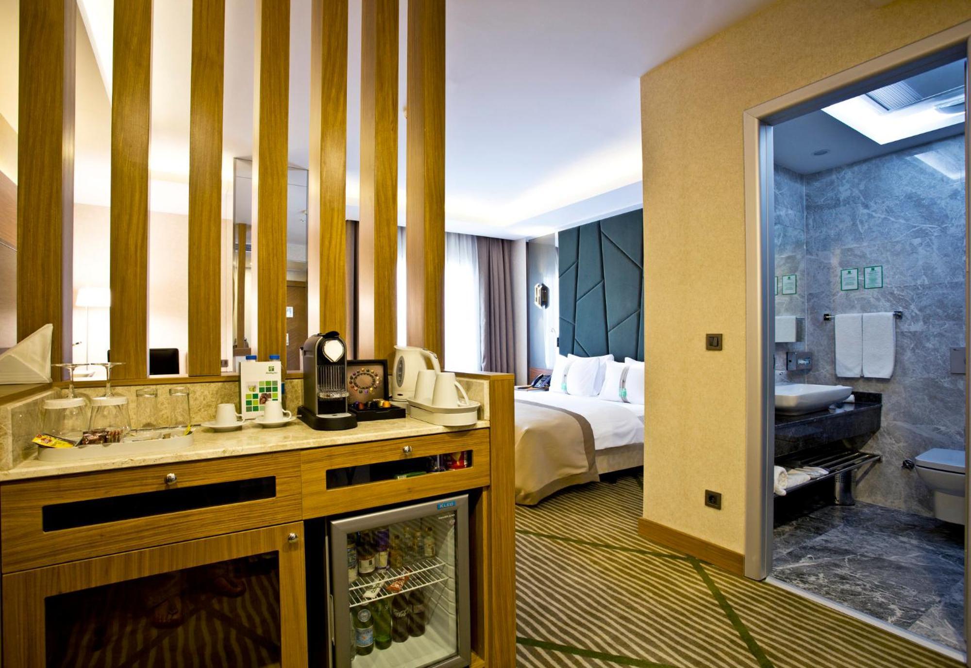 Holiday Inn Gaziantep By Ihg Ngoại thất bức ảnh